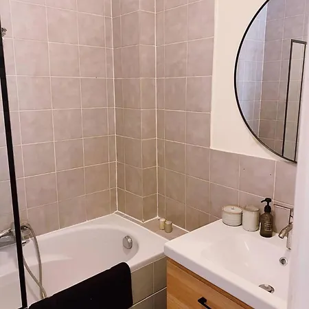 Appartement Parisien Baigne De Soleil Extérieur photo